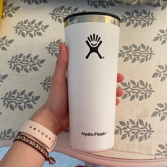 hydro flask tumbler with straw